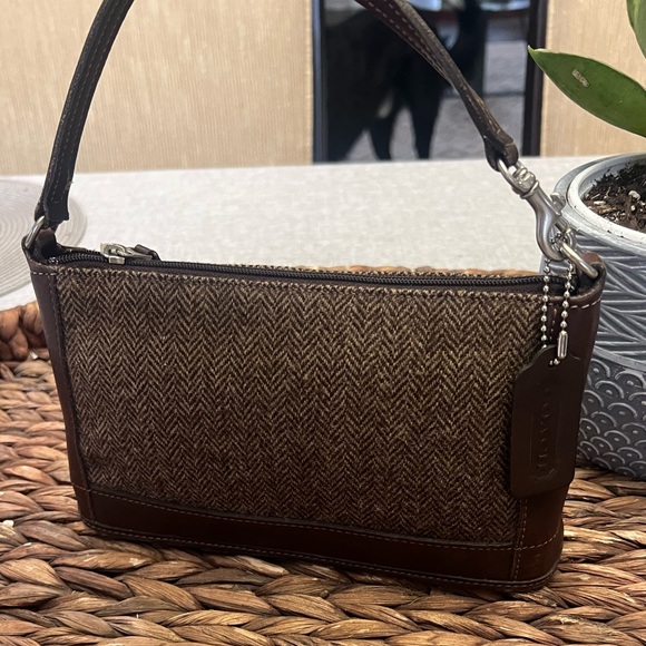 AUTHENTIC - Vintage Coach 1999 Tweed Bleeker Demi Zip - EUC - Picture 3 of 6